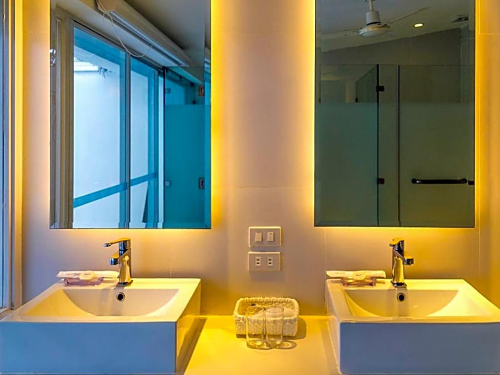 Pacific Cebu Resort 麦克坦 外观 照片
