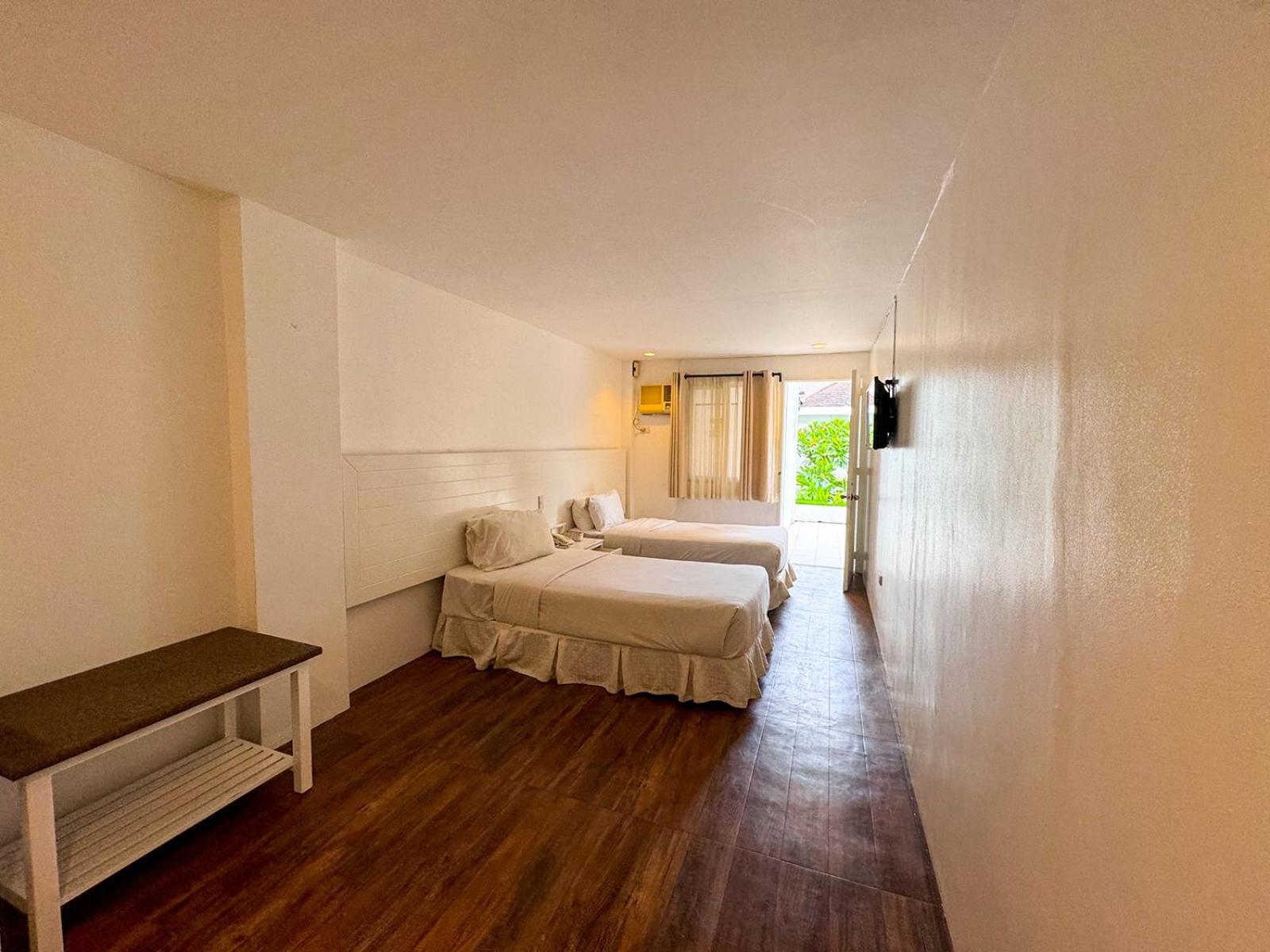 Pacific Cebu Resort 麦克坦 外观 照片